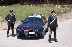 Don't mess with the Carabinieri! Photo Il Tabloid