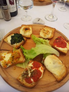 Vegetarian Crostini, my gluten free version! Foto J Finnigan
